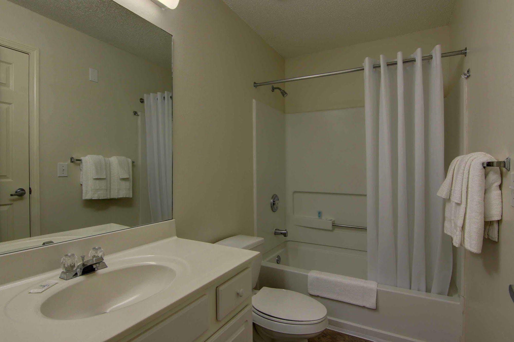 Intown Suites Extended Stay Marietta Ga - Roswell Rd Exterior foto
